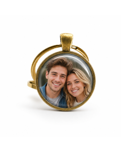 Custom bronze photo keyring with couple photo under glass